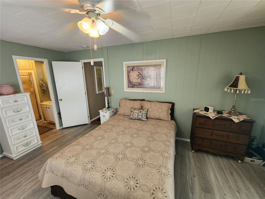 Image 18 of property listing at 5003 4TH STREET W, Bradenton, FL 34207