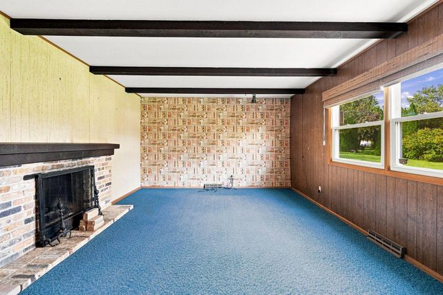 4560 Imperial DRIVE, Brookfield, WI 53045