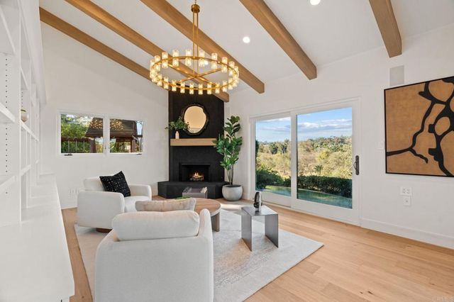 528 Flores De Oro, Rancho Santa Fe, CA 92067