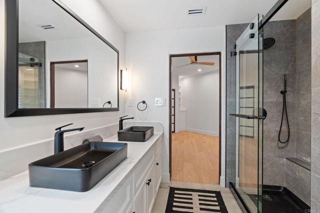 528 Flores De Oro, Rancho Santa Fe, CA 92067