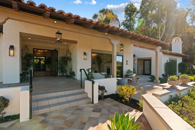 528 Flores De Oro, Rancho Santa Fe, CA 92067