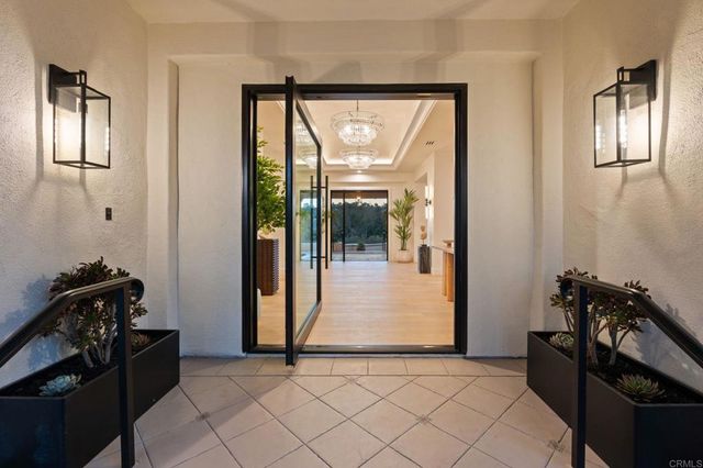 528 Flores De Oro, Rancho Santa Fe, CA 92067