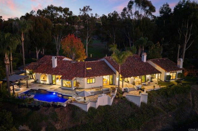 528 Flores De Oro, Rancho Santa Fe, CA 92067