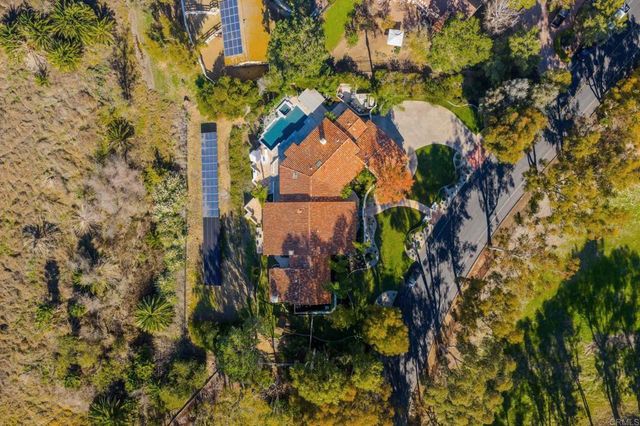 528 Flores De Oro, Rancho Santa Fe, CA 92067