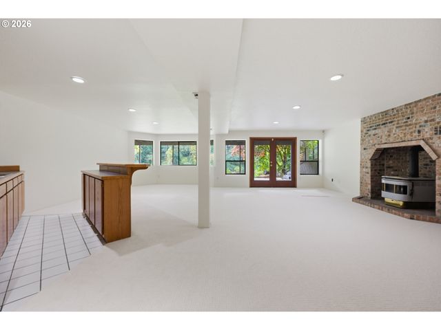 28446 HISTORIC COLUMBIA RI Hwy, Troutdale, OR 97060