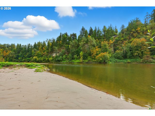 28446 HISTORIC COLUMBIA RI Hwy, Troutdale, OR 97060