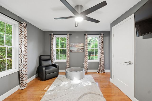 138 Walnut, Douglas, MA 01516