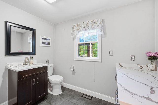 138 Walnut, Douglas, MA 01516