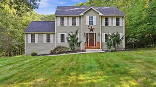 138 Walnut, Douglas, MA 01516