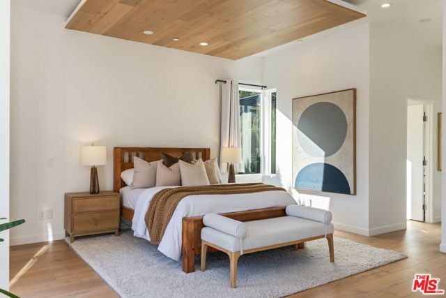 418 Wren Drive, Los Angeles, CA 90065