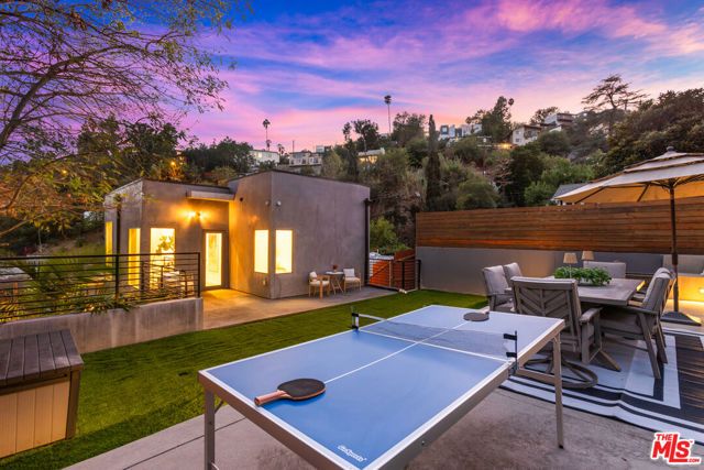 418 Wren Drive, Los Angeles, CA 90065