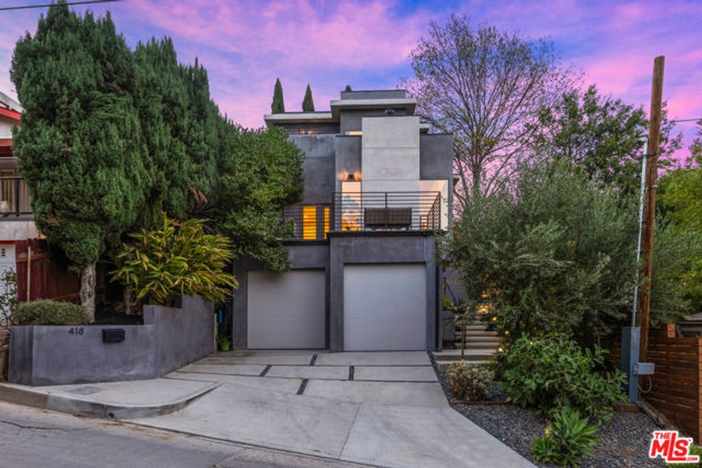 418 Wren Drive, Los Angeles, CA 90065