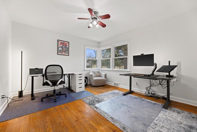 1170 Forest LANE, Brookfield, WI 53005