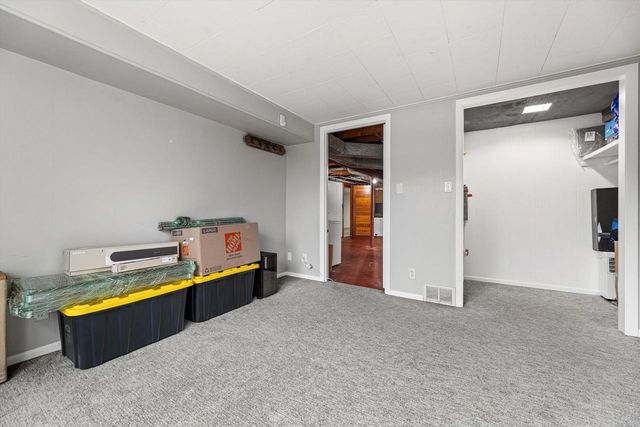 1170 Forest LANE, Brookfield, WI 53005