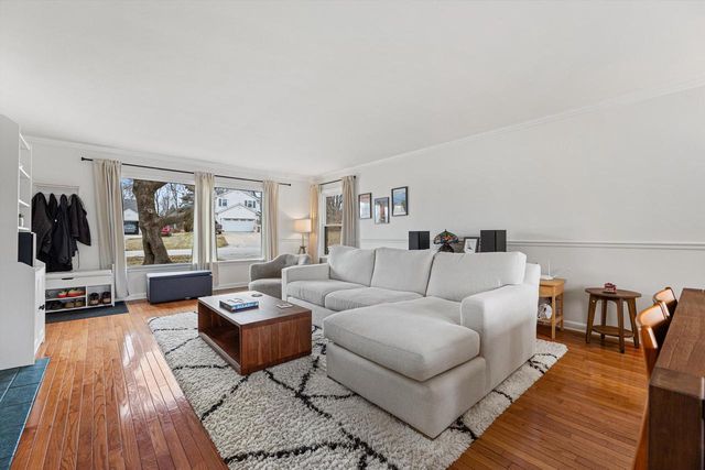 1170 Forest LANE, Brookfield, WI 53005