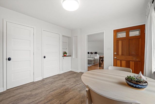 1170 Forest LANE, Brookfield, WI 53005