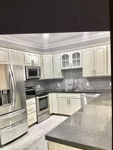 8798 NW 35th Street, Coral Springs, FL 33065