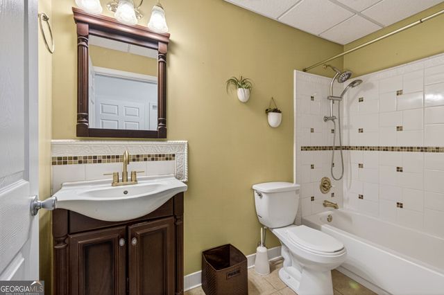 135 Canters Run, Homer, GA 30547