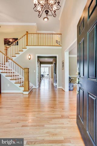 7920 N PARK ST N, Dunn Loring, VA 22027
