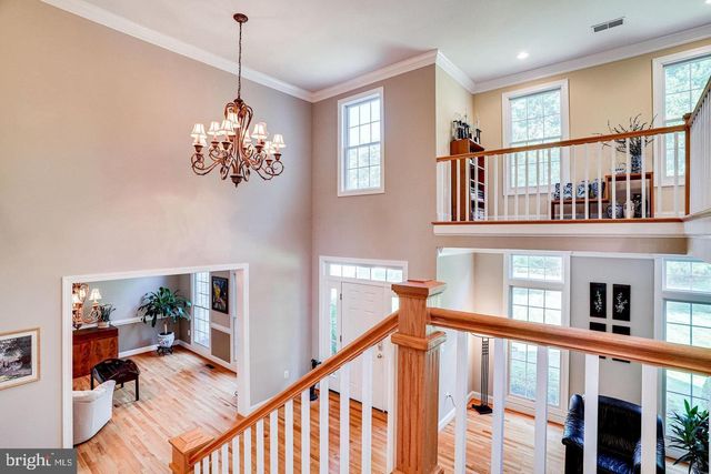 7920 N PARK ST N, Dunn Loring, VA 22027