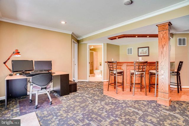 7920 N PARK ST N, Dunn Loring, VA 22027