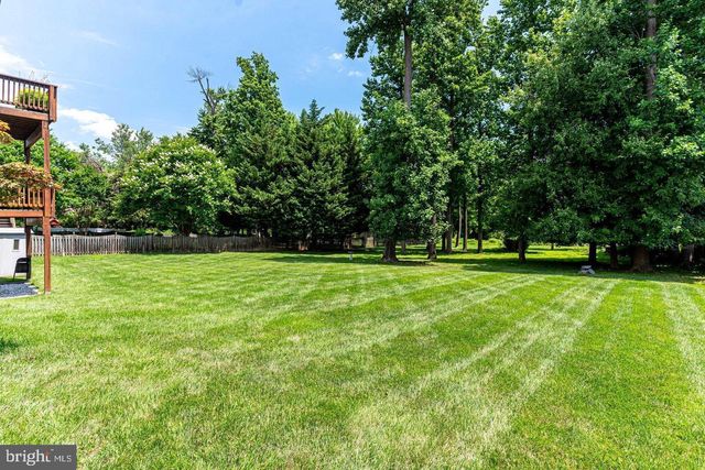 7920 N PARK ST N, Dunn Loring, VA 22027