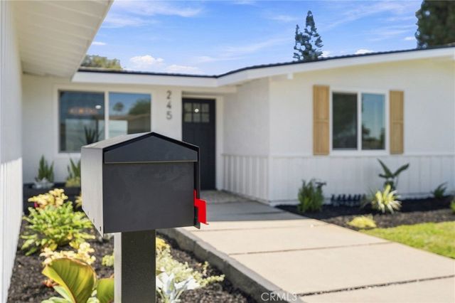 245 Tulane, Costa Mesa, CA 92626