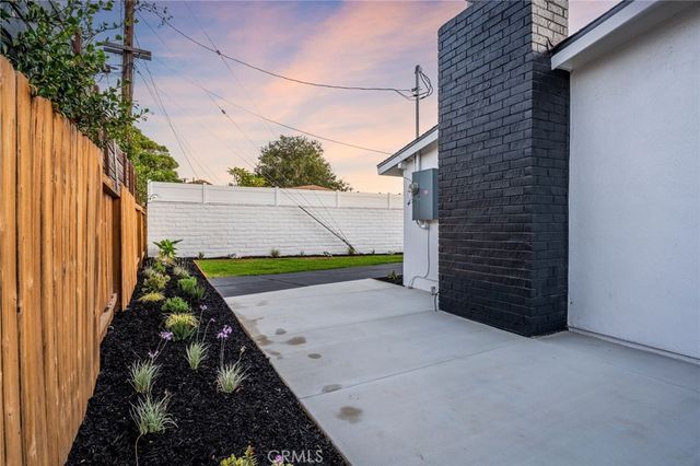 245 Tulane, Costa Mesa, CA 92626