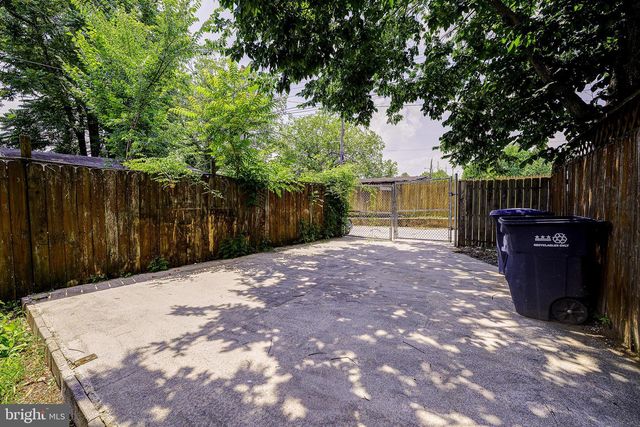 5518 13TH ST NW, Washington, DC 20011