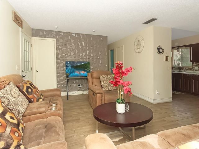 4173 SIGNAL HILL ROAD, Orlando, FL 32808