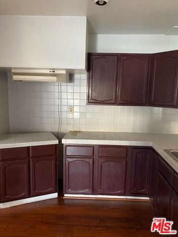 5061 Fountain Avenue, Los Angeles, CA 90029