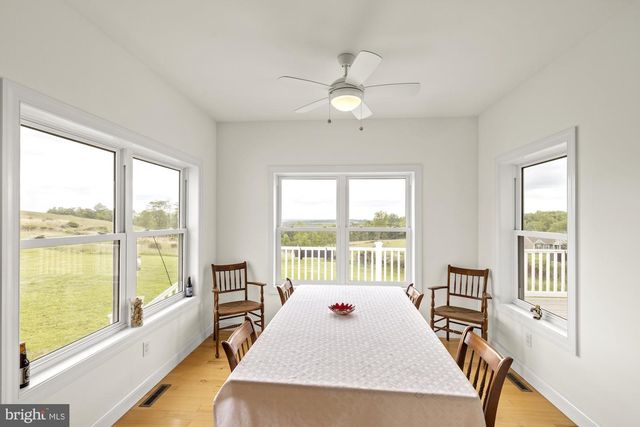 389 CARR HILL RD, Gettysburg, PA 17325
