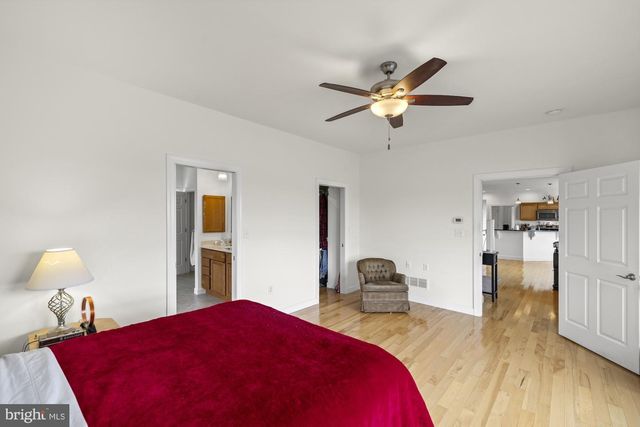 389 CARR HILL RD, Gettysburg, PA 17325