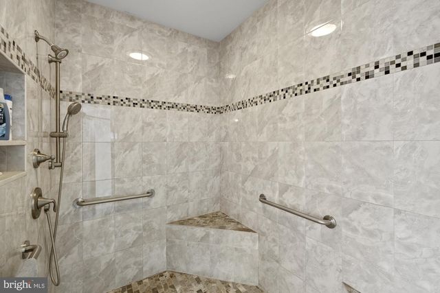 389 CARR HILL RD, Gettysburg, PA 17325