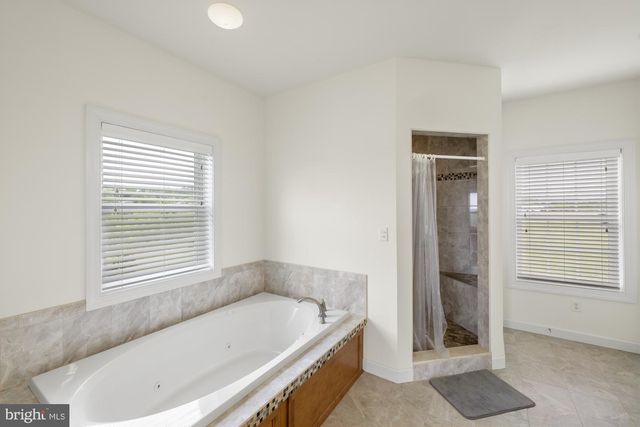 389 CARR HILL RD, Gettysburg, PA 17325