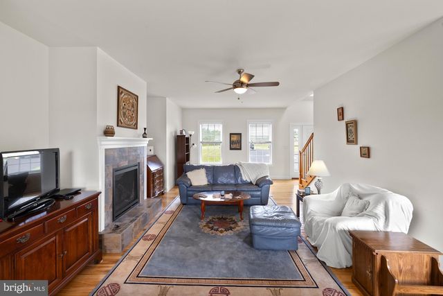 389 CARR HILL RD, Gettysburg, PA 17325