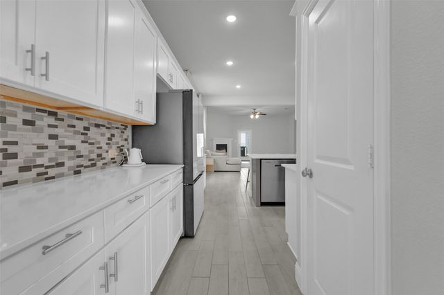 1616 Barnwood Trace, Weston, TX 75009