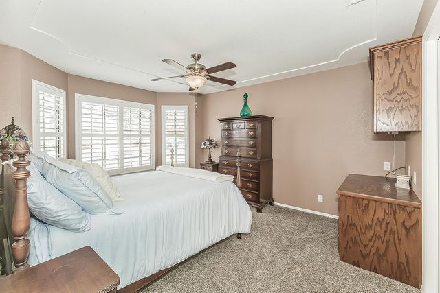 1405 W Flora Avenue, Reedley, CA 93654