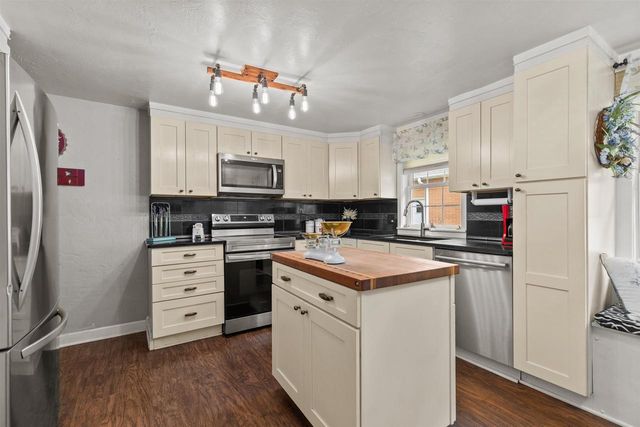 149 SHERIDAN DRIVE, Green Bay, WI 54302