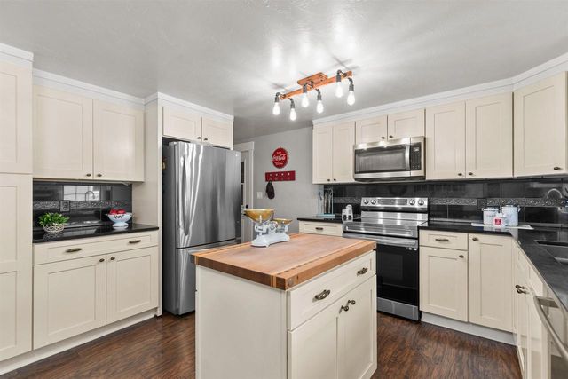 149 SHERIDAN DRIVE, Green Bay, WI 54302