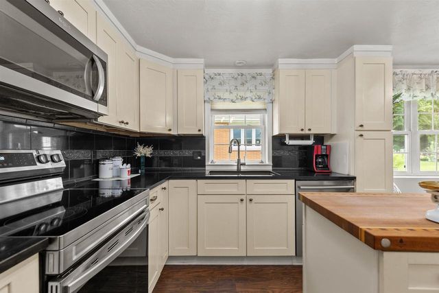 149 SHERIDAN DRIVE, Green Bay, WI 54302