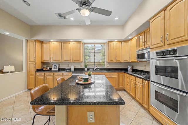 2089 E PARK Avenue, Gilbert, AZ 85234