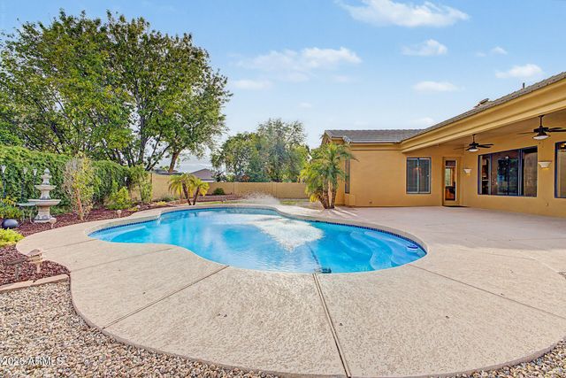 2089 E PARK Avenue, Gilbert, AZ 85234