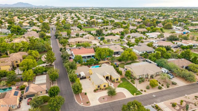 2089 E PARK Avenue, Gilbert, AZ 85234