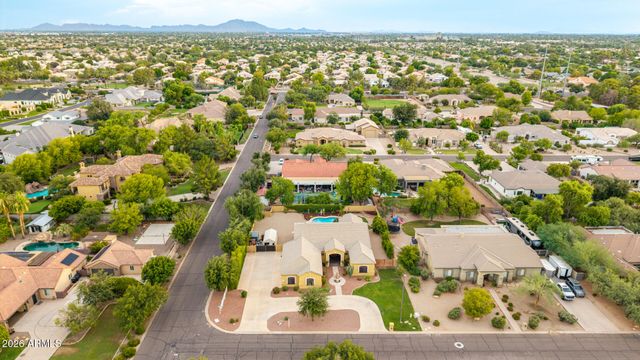 2089 E PARK Avenue, Gilbert, AZ 85234
