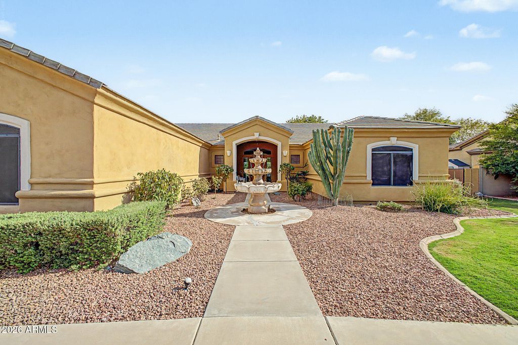 2089 E PARK Avenue, Gilbert, AZ 85234 — photo 4