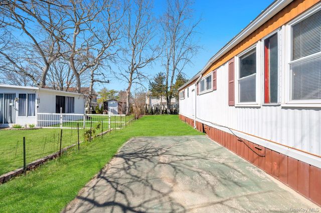 22 Buttercup Drive, Bohemia, NY 11716