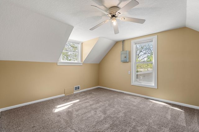 817 Buchanan Street, Des Moines, IA 50316