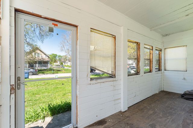 817 Buchanan Street, Des Moines, IA 50316