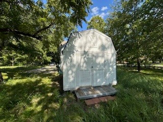 503 Braz Street, Bonham, TX 75418